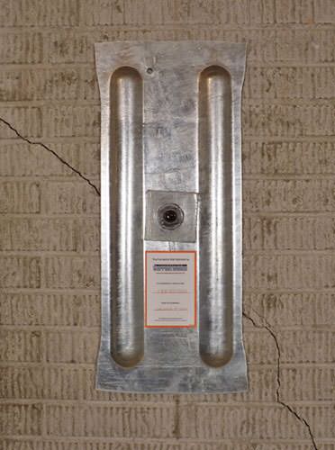 02lg wall plate anchor installed