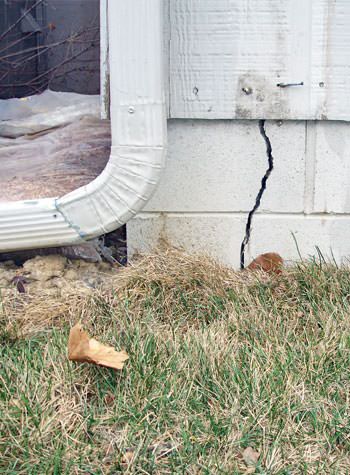 foundation wall cracks due to street creep in East Bernstadt